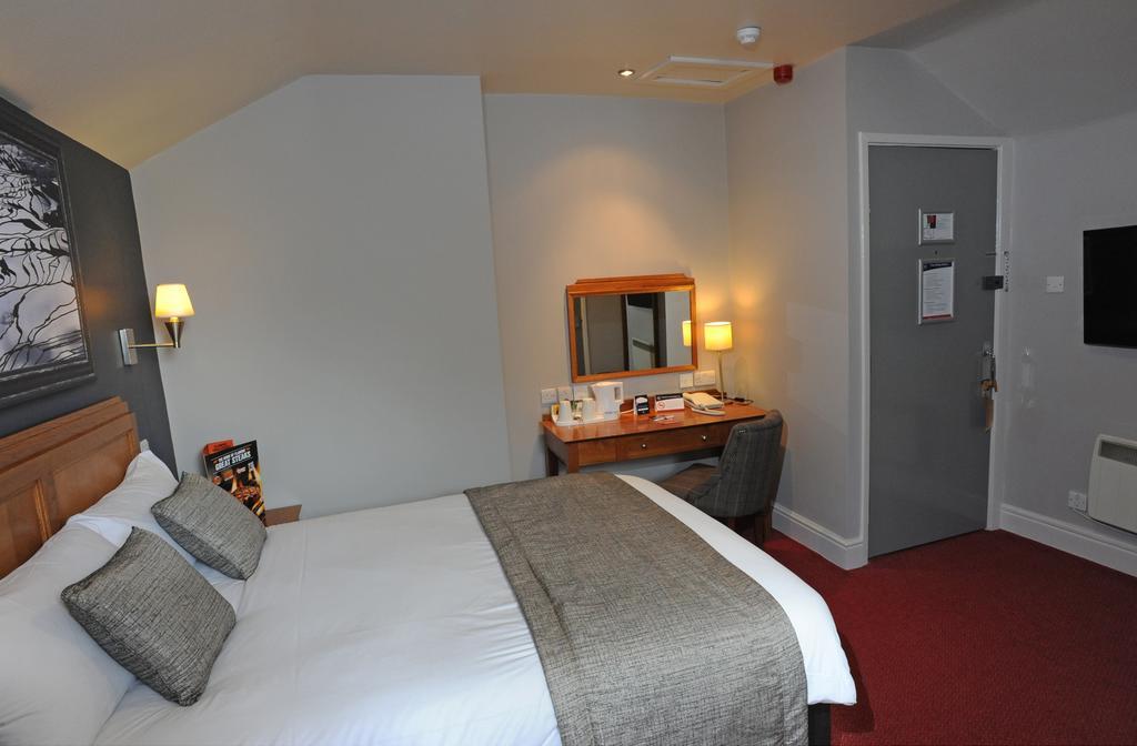 Brentwood Inn By Greene King Inns Rotherham Zimmer foto
