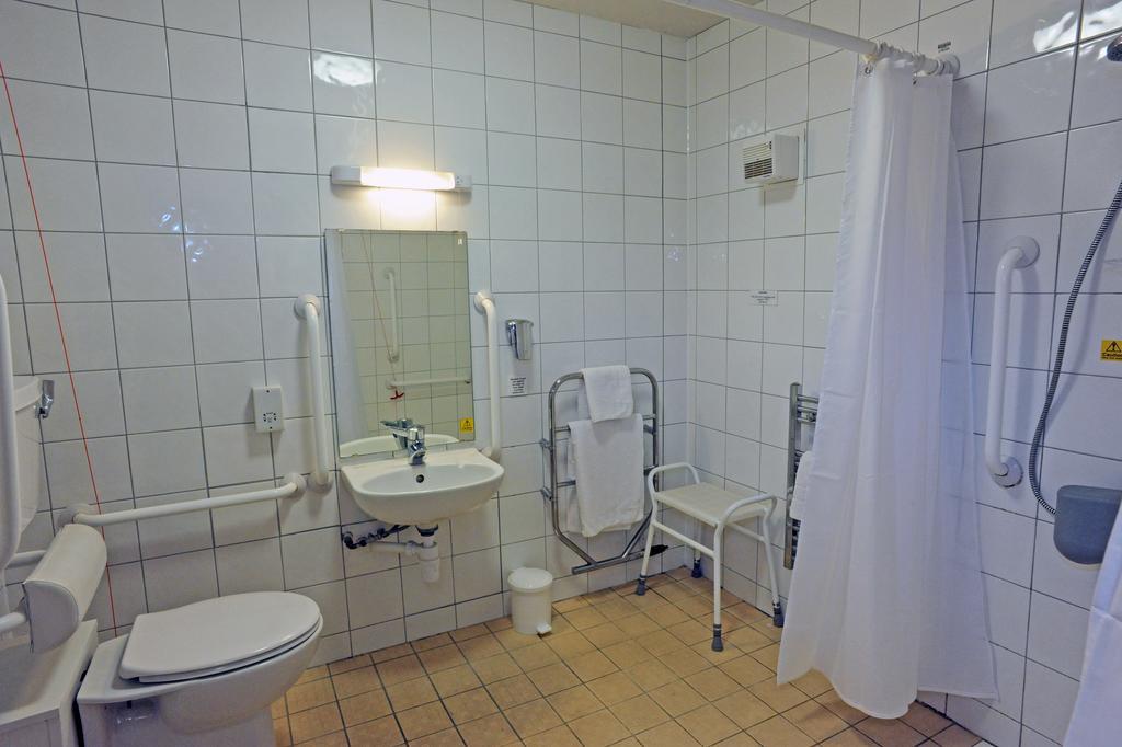 Brentwood Inn By Greene King Inns Rotherham Zimmer foto